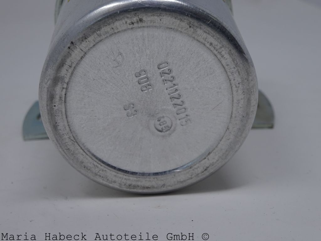 Bosch Zündspule  für Porsche 924 Turbo / Alfa Romeo 6 / Saab 900   0221122015