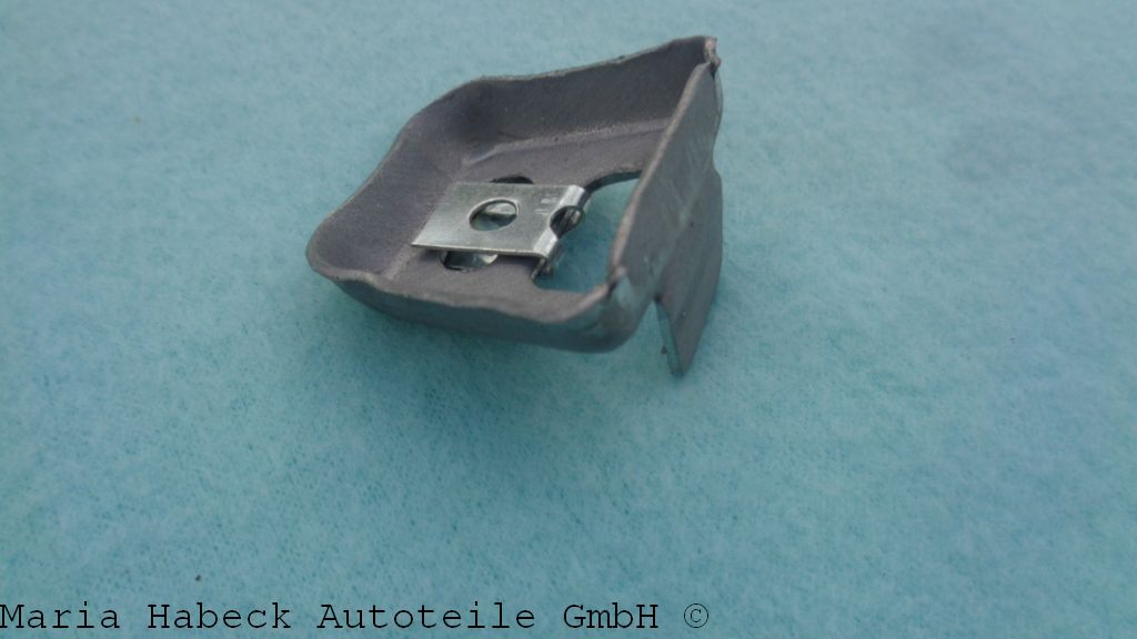 Rest Design Inner Parcel Shelf Bracket  65-71   P221S