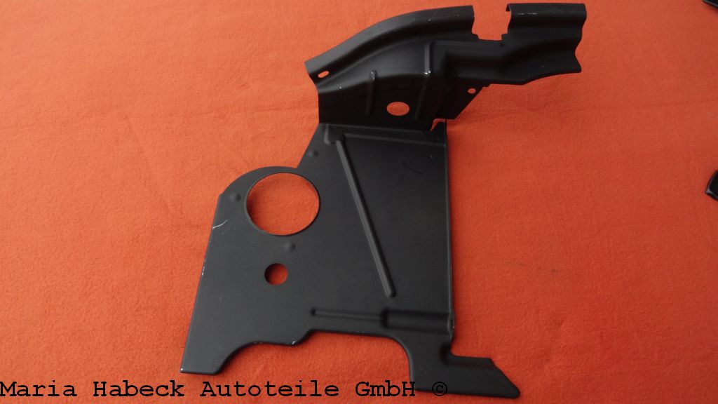 Engine cover plate, front right 591091-2