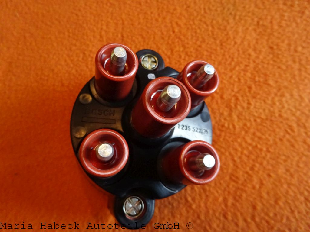 Bosch Distributor cap   944 / 928   1 235 522 325 Bosch Distributor cap   944 / 928   1 235 522 325