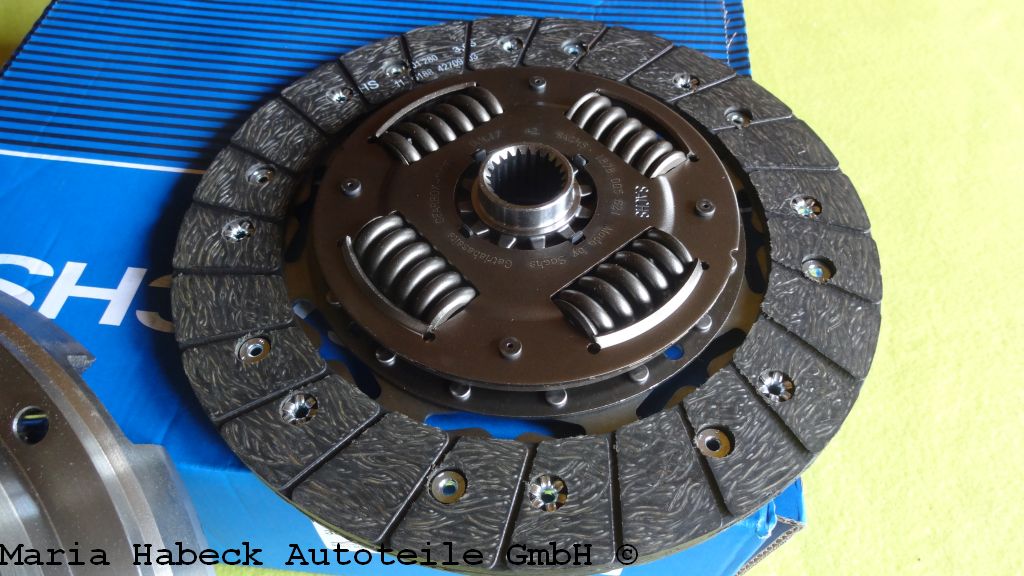 Sachs clutch set Porsche 944 Turbo 3000951093 95111691100 Sachs clutch set Porsche 944 Turbo 3000951093 95111691100