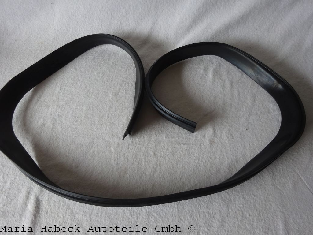 HT Engine compartment rubber Porsche 911 Turbo 3.0 964 long rear 93050417001 HT Engine compartment rubber Porsche 911 Turbo 3.0 964 long rear 93050417001