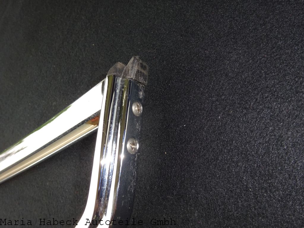 OE  Window frame chrome left  for Porsche 911 Targa year 74-76  90154202141 OE  Window frame chrome left  for Porsche 911 Targa year 74-76  90154202141