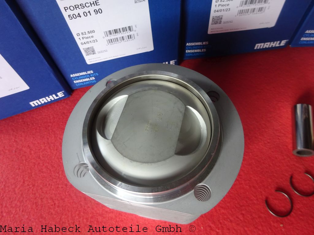 Mahle Kolben und Zylinder Set 4   Porsche 356 / 912 90PS  5040190  61610390490