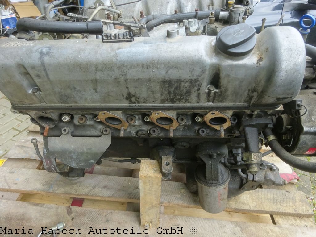 Motor 4.5 V8 für Mercedes R107 W107 C107 SL 450 SLC 117985 gebraucht Motor 4.5 V8 für Mercedes R107 W107 C107 SL 450 SLC 117985 gebraucht