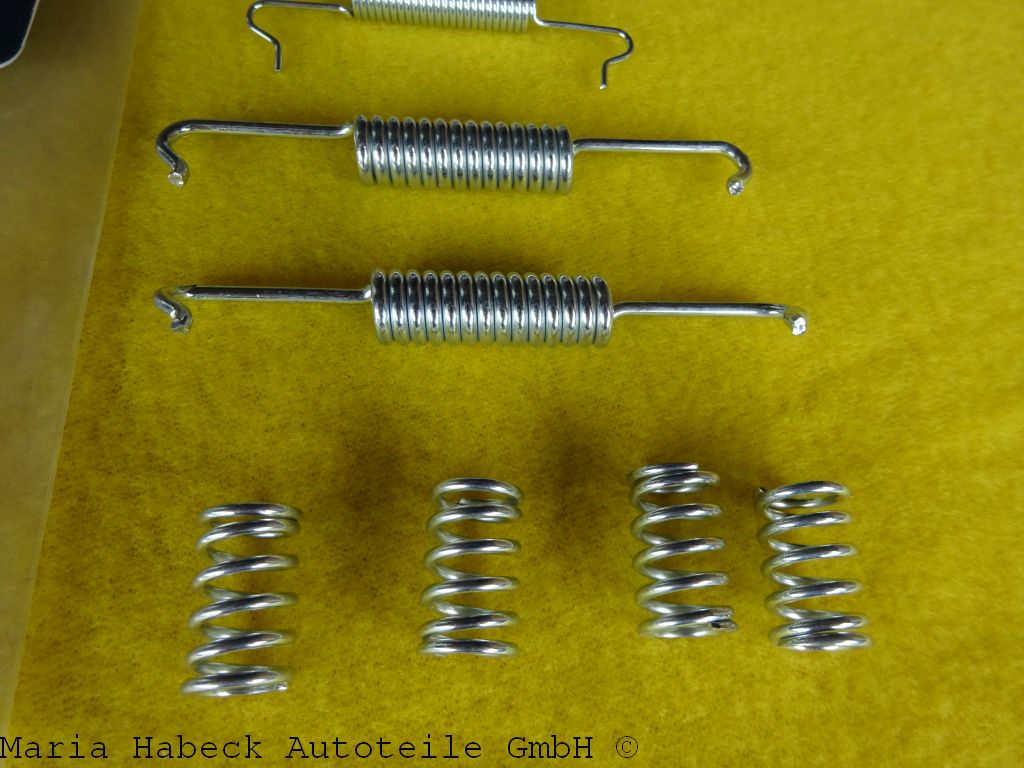 JP Zubehörsatz, Feststellbremsbacken für MG und Rover  105-0877   42018S2L003 JP Zubehörsatz, Feststellbremsbacken für MG und Rover  105-0877   42018S2L003