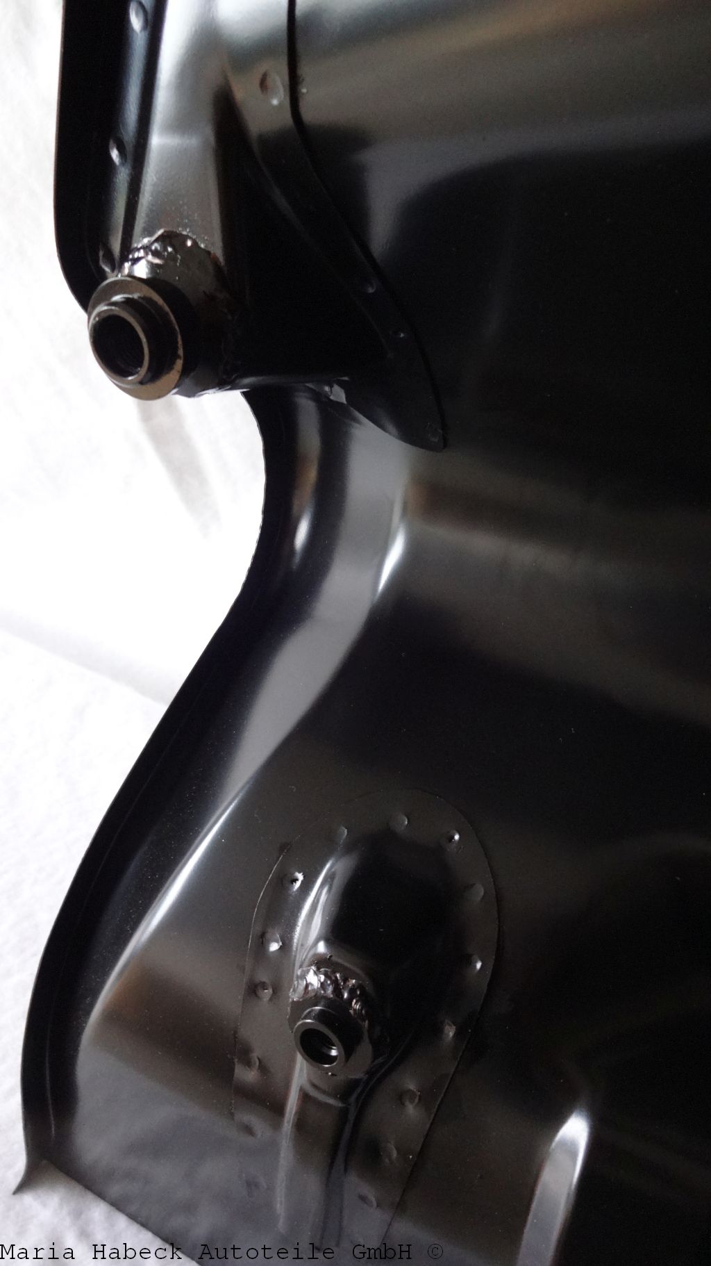 Achsaufnahme vorne mit Tunnel Porsche 911 65-89  591133-2     91150158001