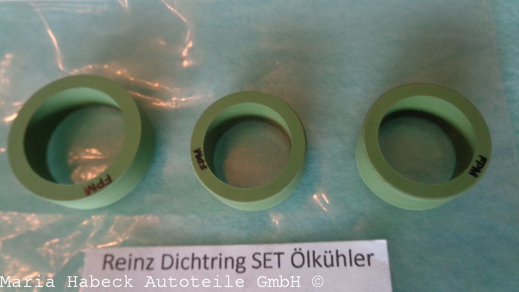 Set  Reinz Sealing oil cooler small + large year 65 - 89 999 704 172 50 Set  Reinz Sealing oil cooler small + large year 65 - 89 999 704 172 50