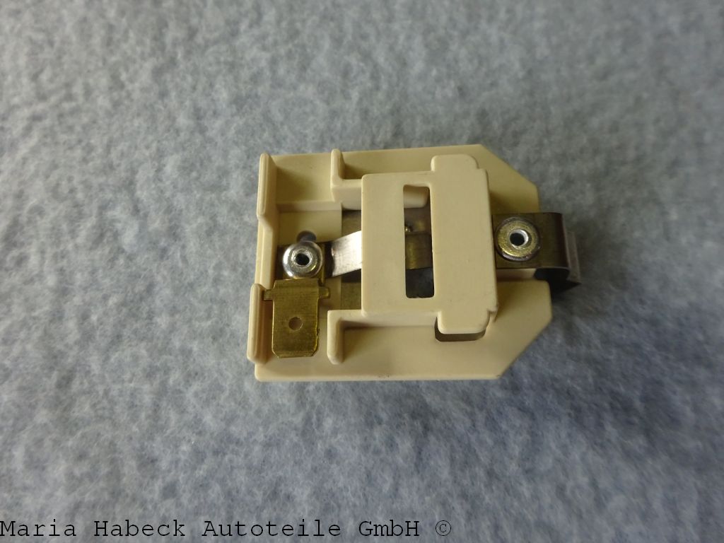 HT Lampenfassung Standlicht T4W für BA9s   90163141200