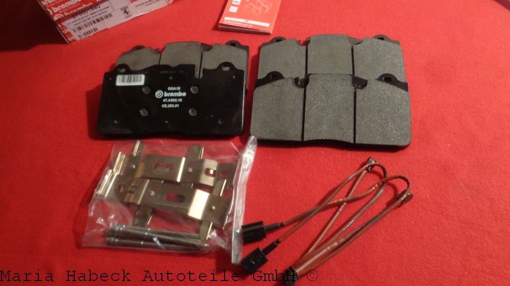 Brembo Bremsbelagsatz CCM VA komplett 70001840 passend für Ferrari 599 GTO