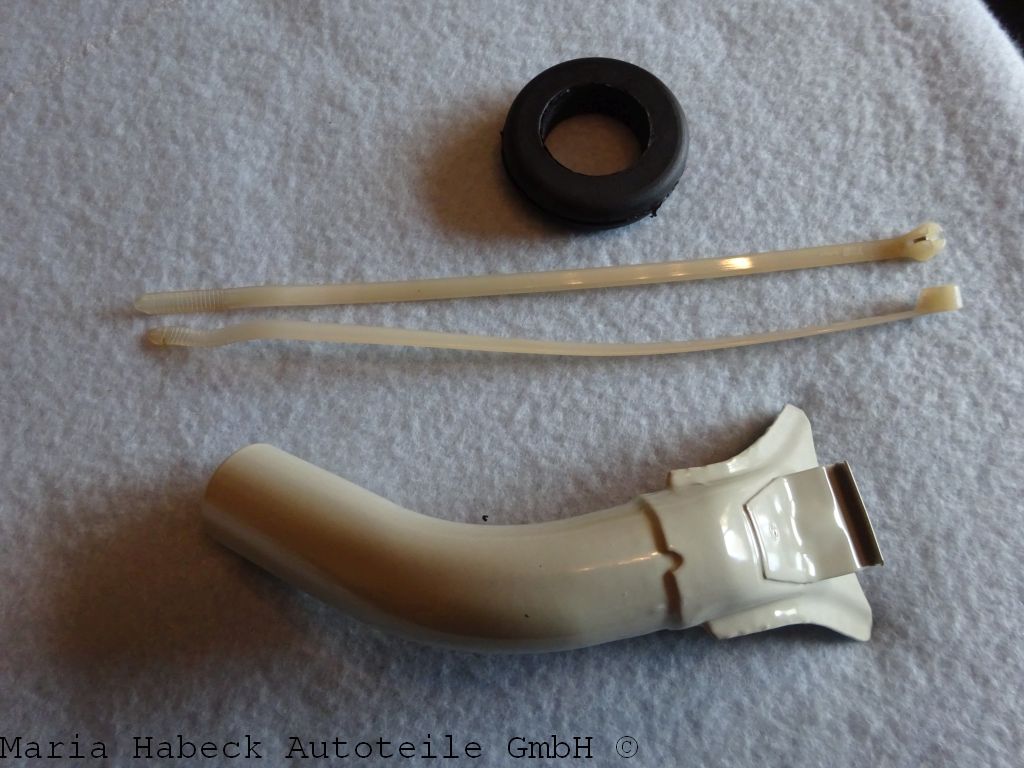 JP Heizdüse mit Gummiring und Klemme für Hutablage rechts  90157204222