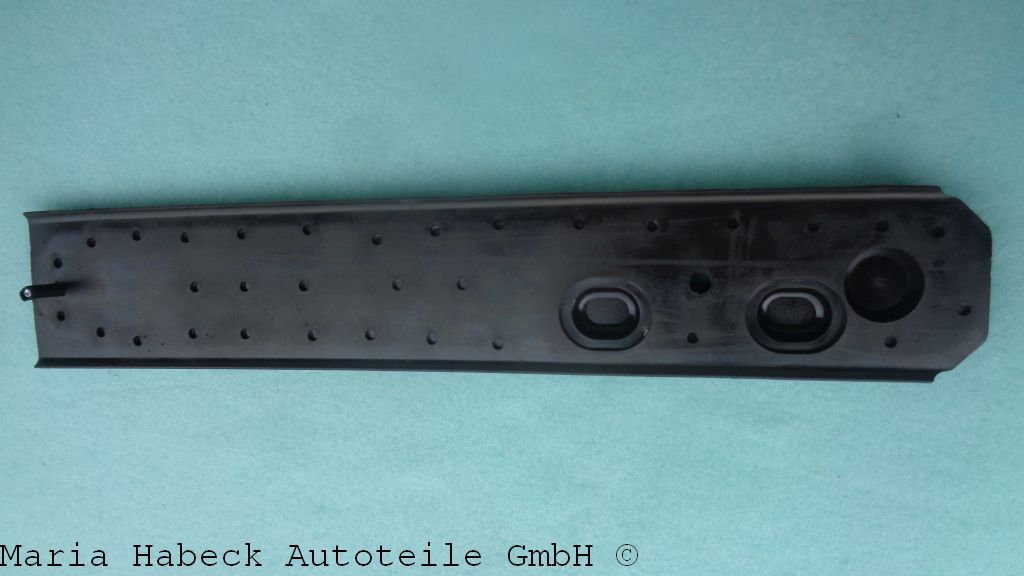 TMP Bamper protection strip rear left   year 84-89  911 505 099 04 70A TMP Bamper protection strip rear left   year 84-89  911 505 099 04 70A