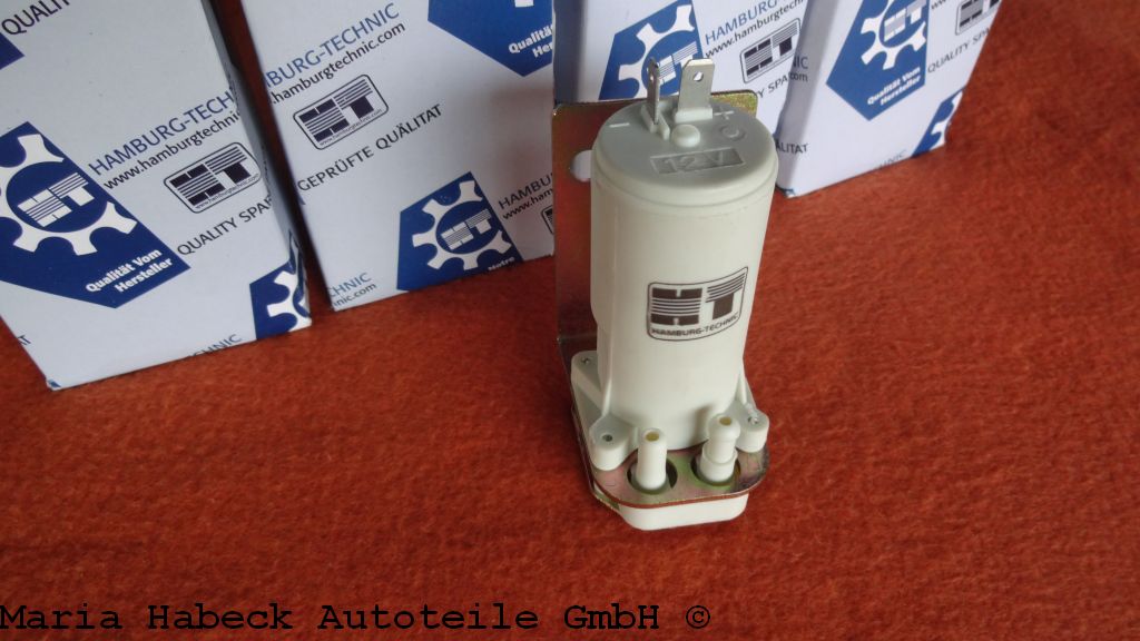 HT Scheibenwaschpumpe für 924 / 944 HT Scheibenwaschpumpe für 924 / 944
