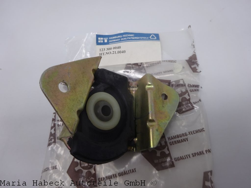 Mercedes Benz Holder for throttle linkage W 123 A1233000040 /123 300 00 40 Mercedes Benz Holder for throttle linkage W 123 A1233000040 /123 300 00 40