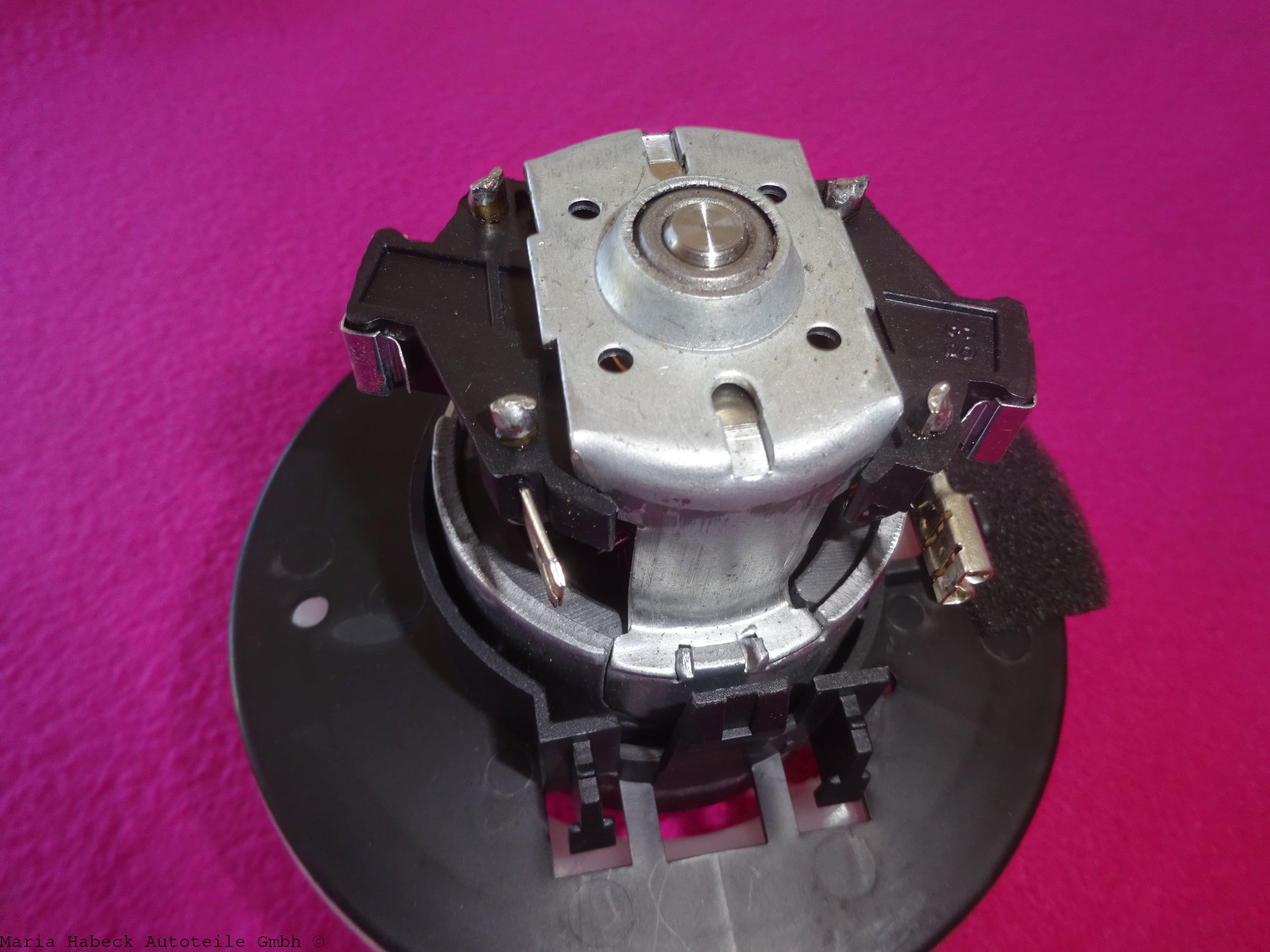 HT fan motor fresh air right with fan wheel Porsche 964 / 993 96457201601