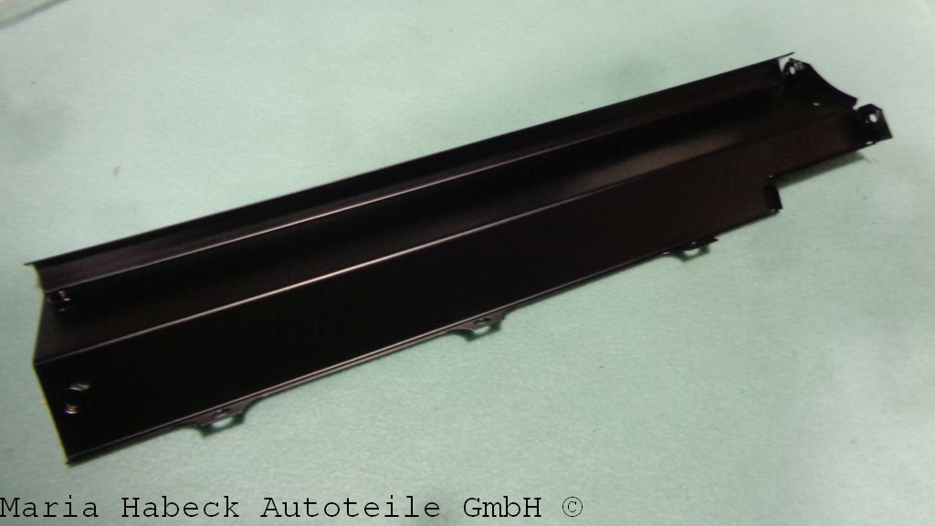 JP Engine cover plate  right   911   901 106 084 00