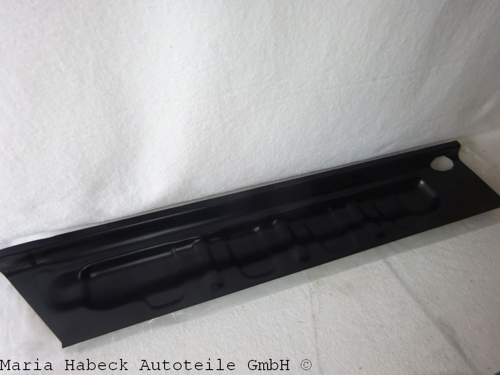 JP carrier / inner sill left 1.5 mm 911 / 964 / 993 591077 91150112304 JP carrier / inner sill left 1.5 mm 911 / 964 / 993 591077 91150112304