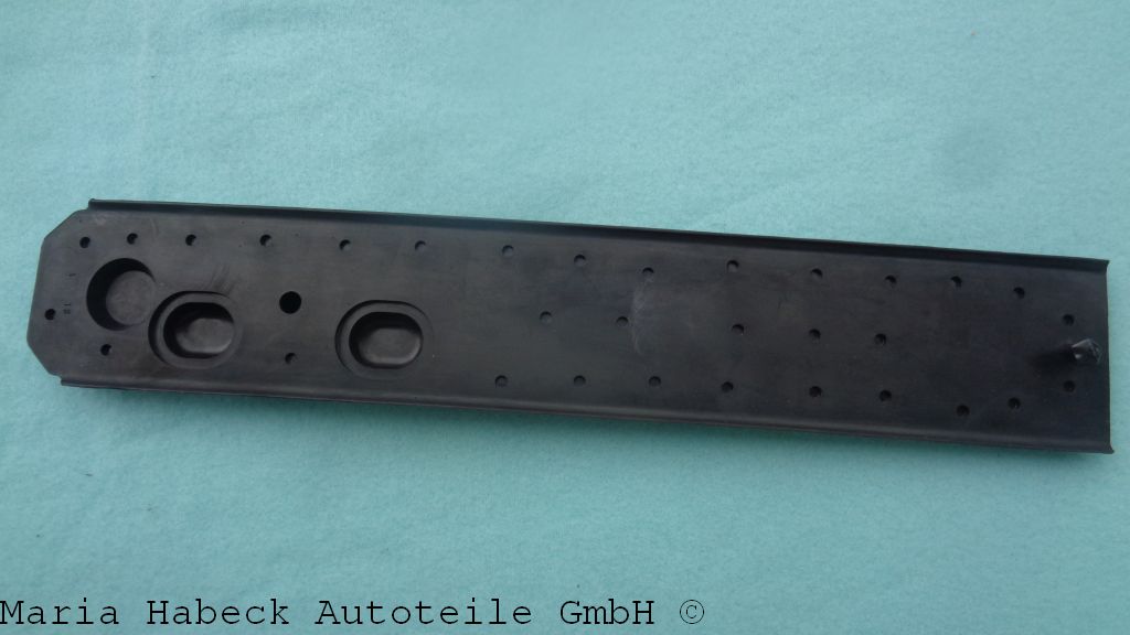 TMP Bumper protection strip rear right 74-89   911 505 100 01 70A TMP Bumper protection strip rear right 74-89   911 505 100 01 70A