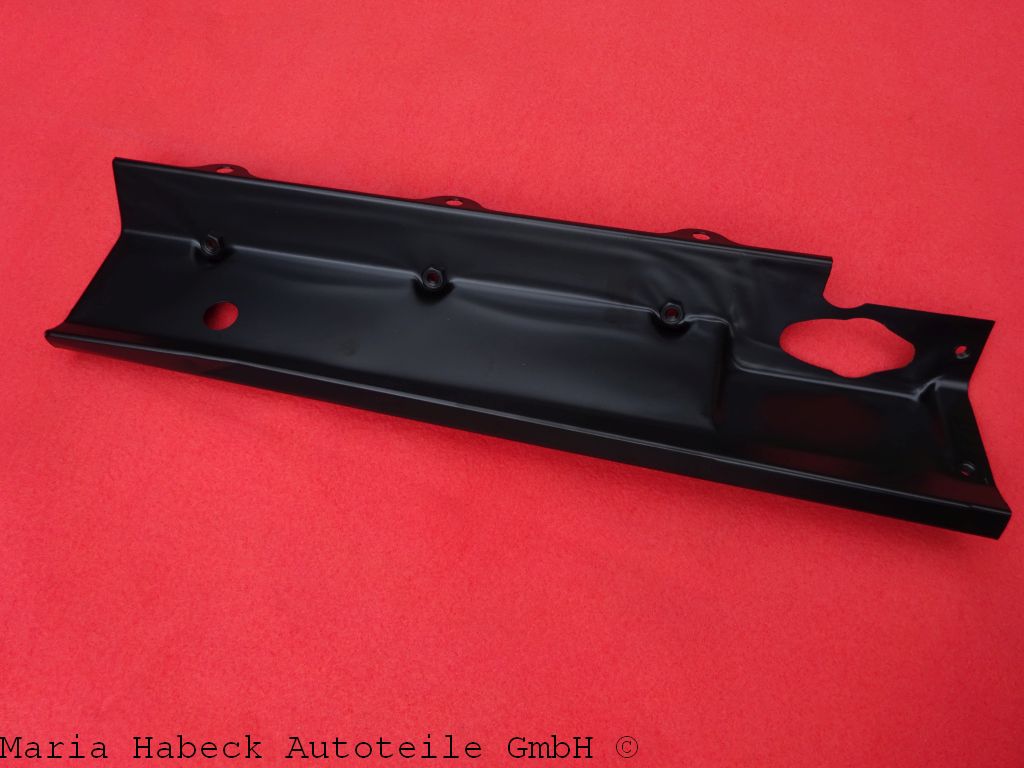 JP Engine cover left  591092-1