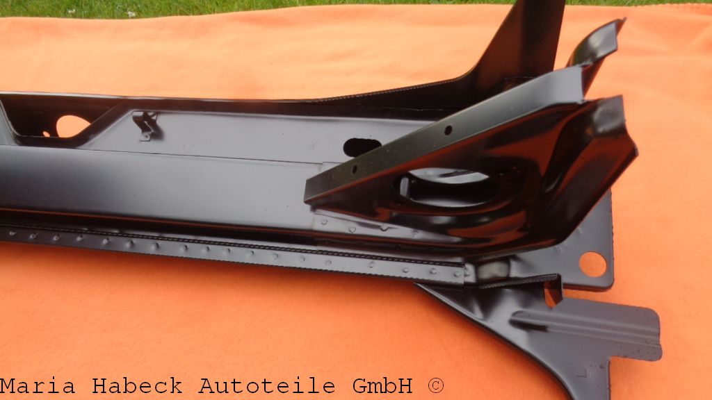 JP rear cross member 74-89  591066