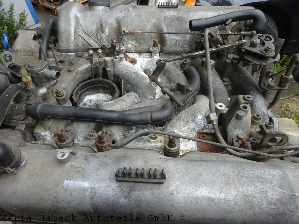 Motor 4.5 V8 für Mercedes R107 W107 C107 SL 450 SLC 117985 gebraucht Motor 4.5 V8 für Mercedes R107 W107 C107 SL 450 SLC 117985 gebraucht