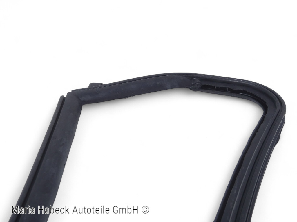 Stilcars vent window seal right for Porsche 911 Targa 91154213640 Stilcars vent window seal right for Porsche 911 Targa 91154213640