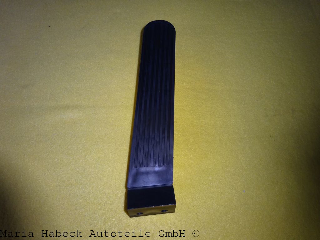 827723511A.JPG 827723511A.JPG