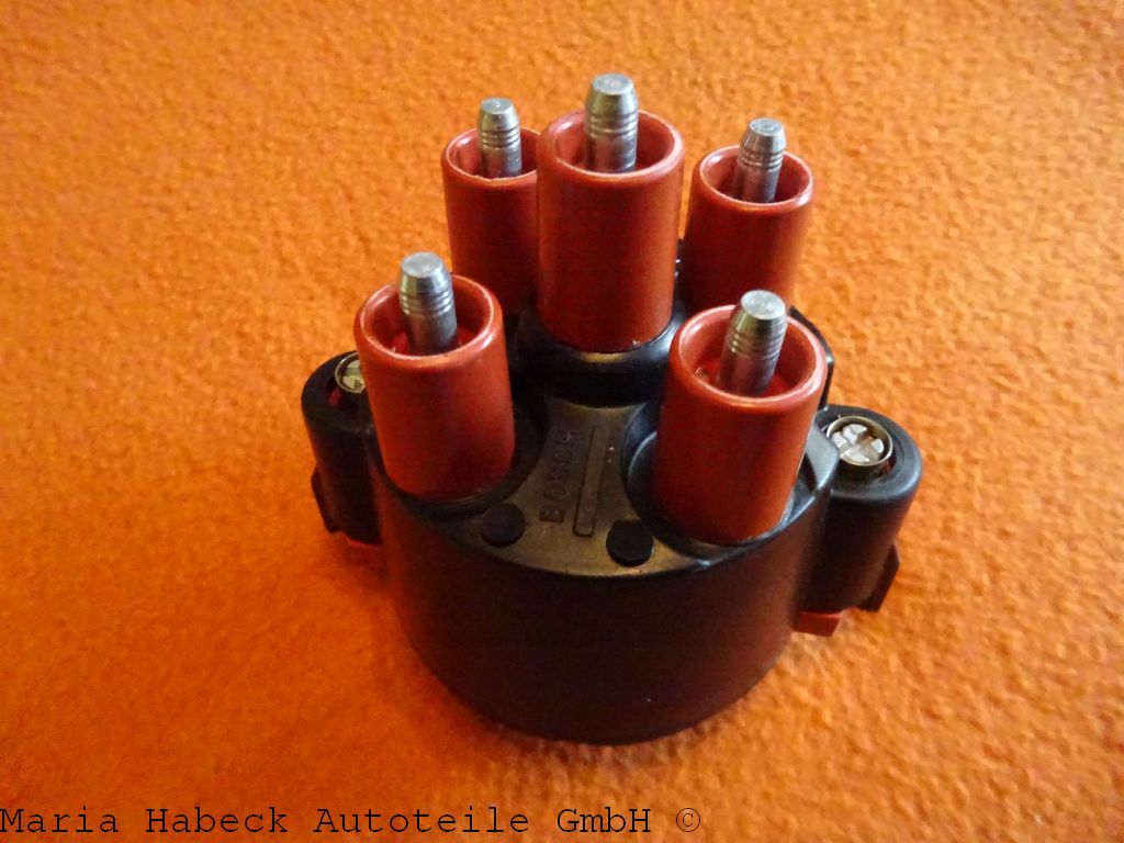 Bosch Distributor cap   944 / 928   1 235 522 325