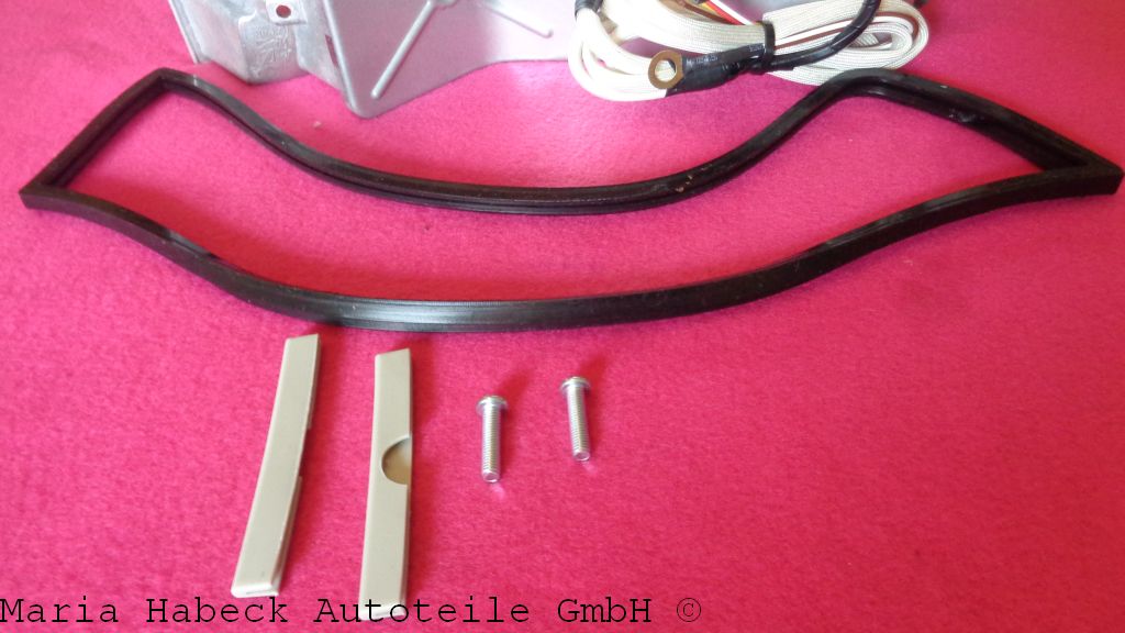 JP Heckleuchtengehäuse Metall mit Kabelbaum 911 rechts   91163194000