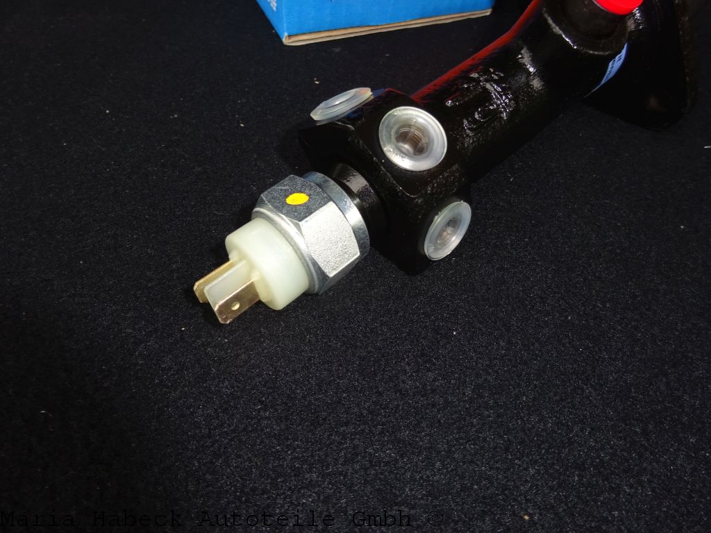 ATE master brake cylinder Porsche 356 C 3 connections.  03.3119-6551.3  69535501