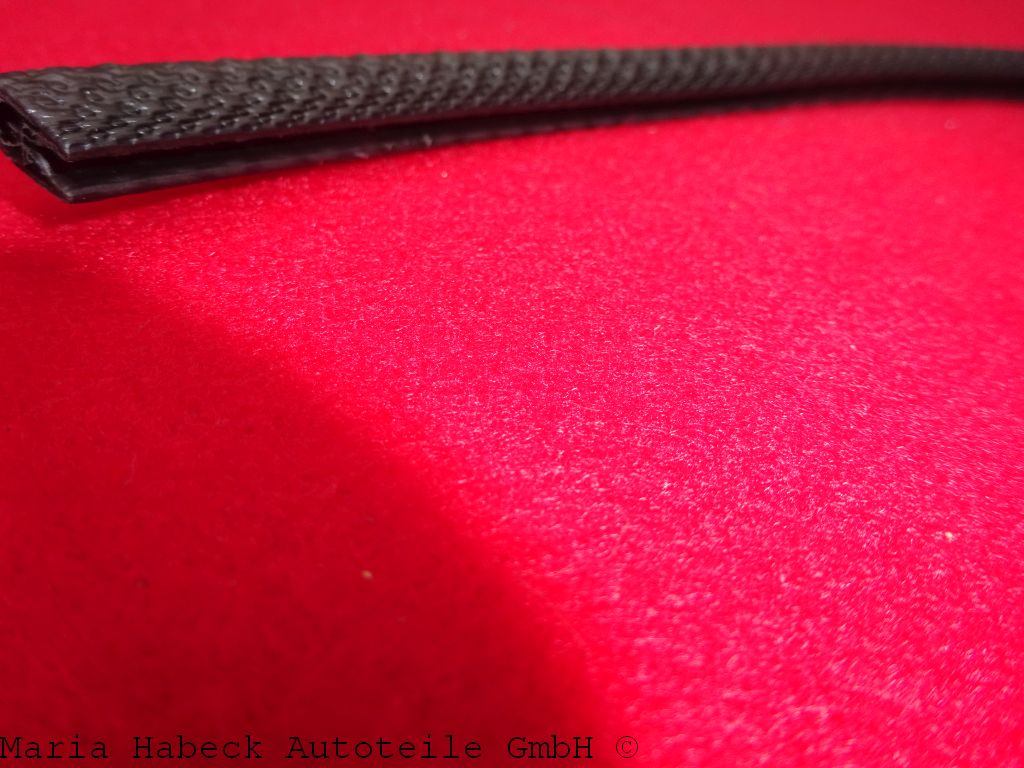 Rubber Edge Protection Trim front  901 543 423 00