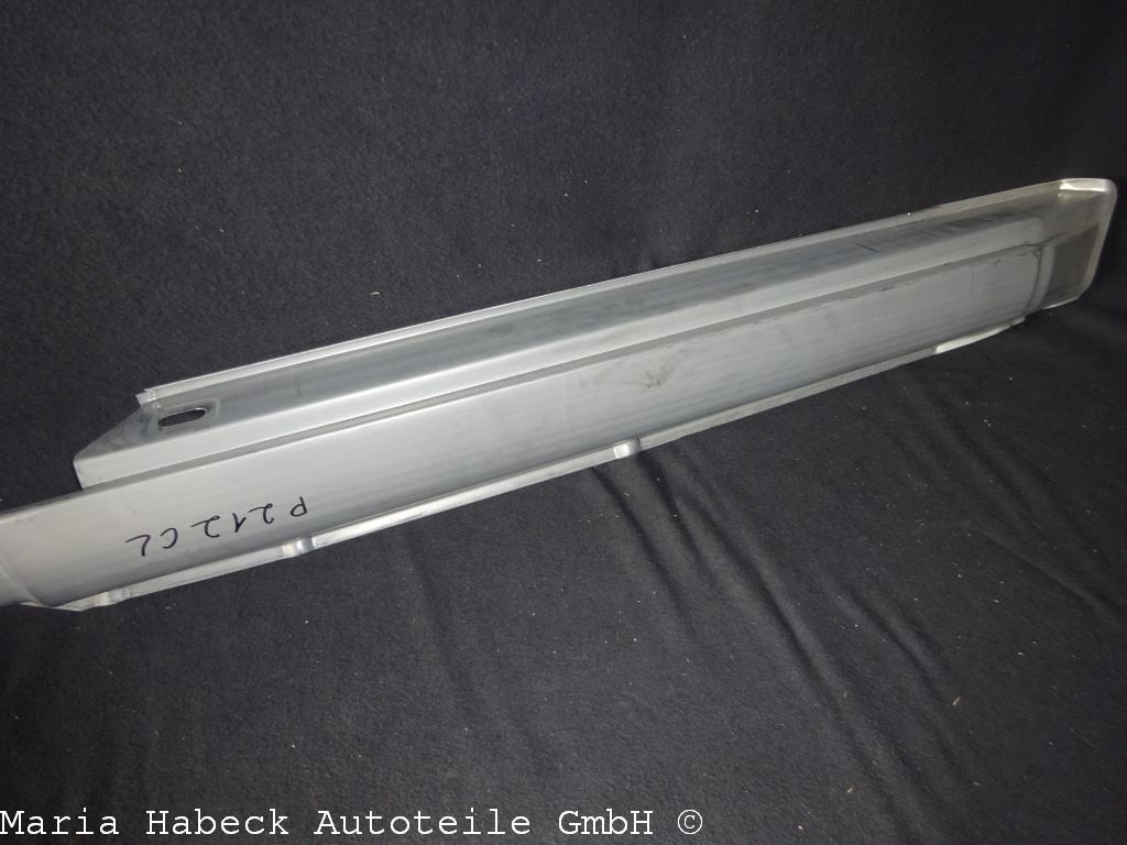 P212CL.JPG