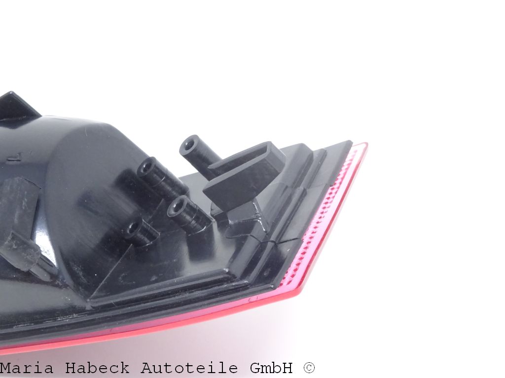 TMP Heckleuchte mit Dichtung Porsche 964 links 96463190702 TMP Heckleuchte mit Dichtung Porsche 964 links 96463190702