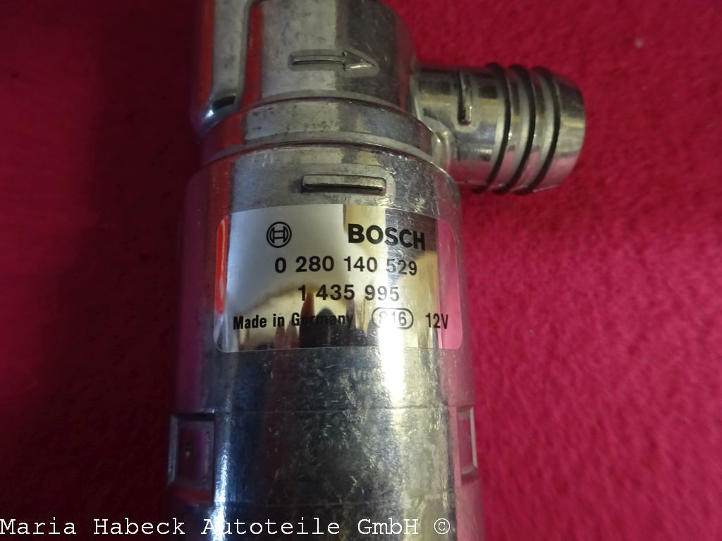 Bosch Leerlaufregelventil / Leerlaufsteller  F026T03060