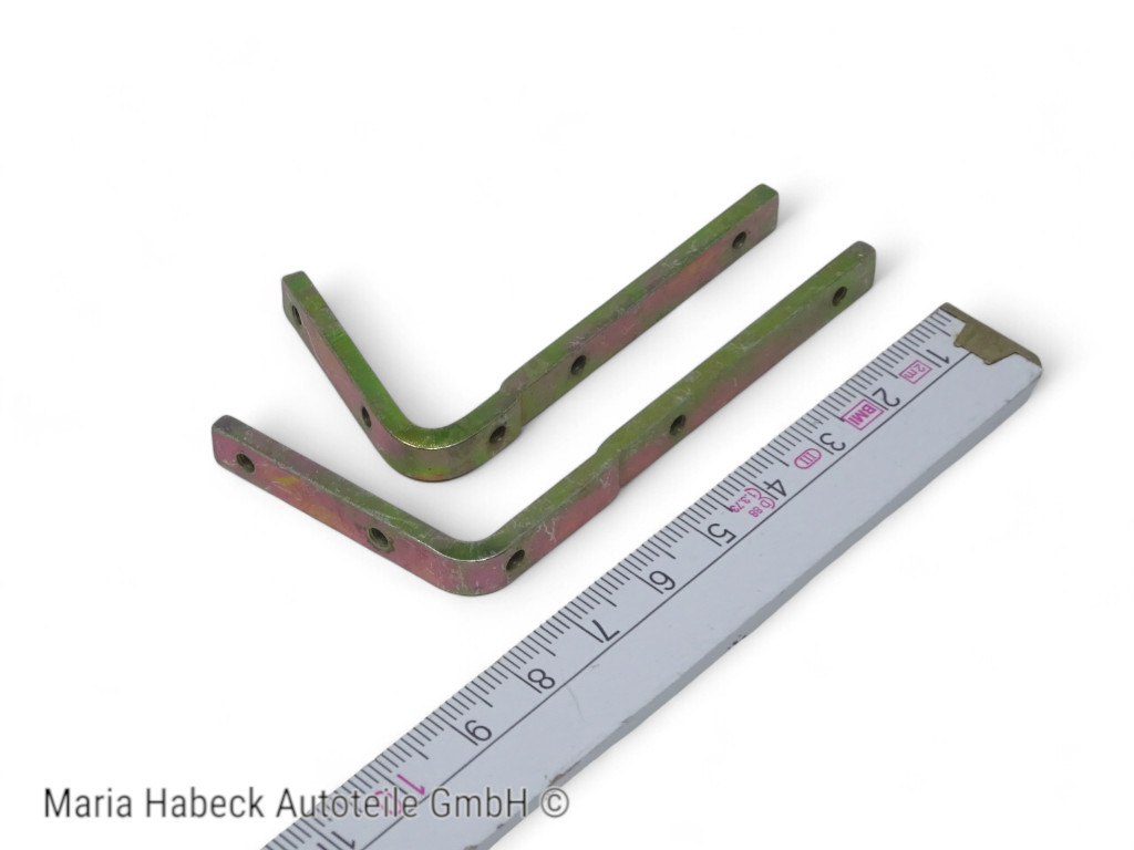 SMC mounting brackets quarter window, compl. chrome Porsche 911 Coupe year 65-68 SMC mounting brackets quarter window, compl. chrome Porsche 911 Coupe year 65-68