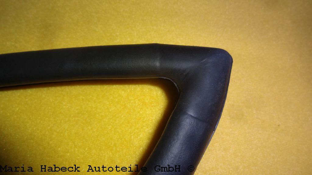 Door seal Coupe 993 left 964 531 095 00 Door seal Coupe 993 left 964 531 095 00