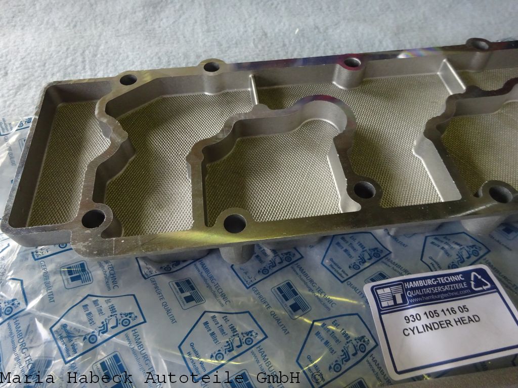 HT Valve cover outlet / below 911 68-89        930 105 116 00