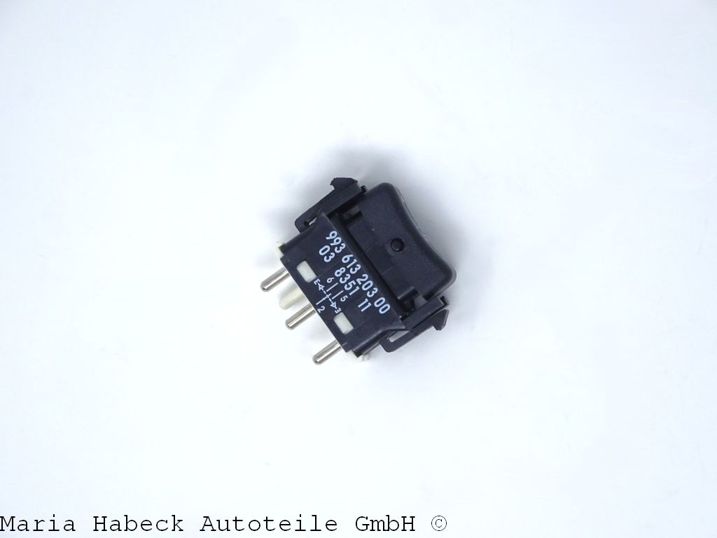 HT switch rear spoiler Porsche 993 9936132030001C