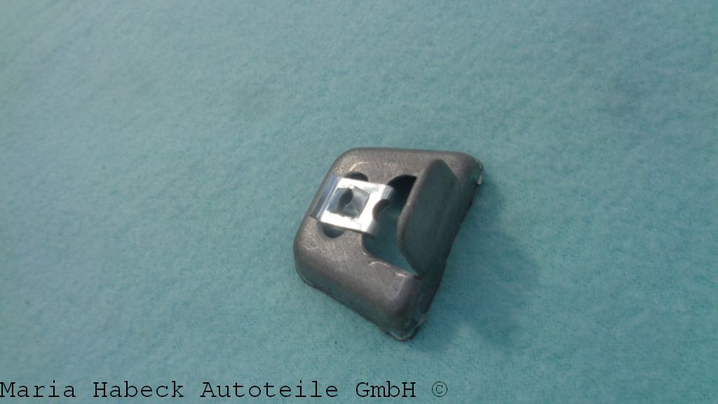 Rest Design Inner Parcel Shelf Bracket  65-71   P221S