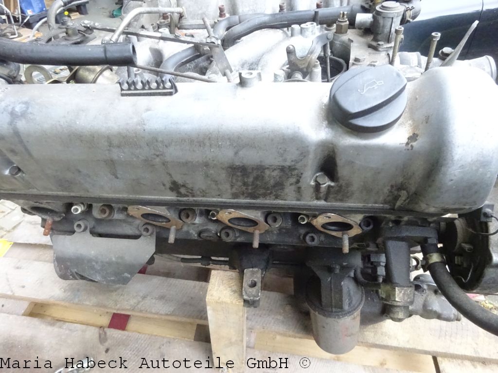 Motor 4.5 V8 für Mercedes R107 W107 C107 SL 450 SLC 117985 gebraucht Motor 4.5 V8 für Mercedes R107 W107 C107 SL 450 SLC 117985 gebraucht
