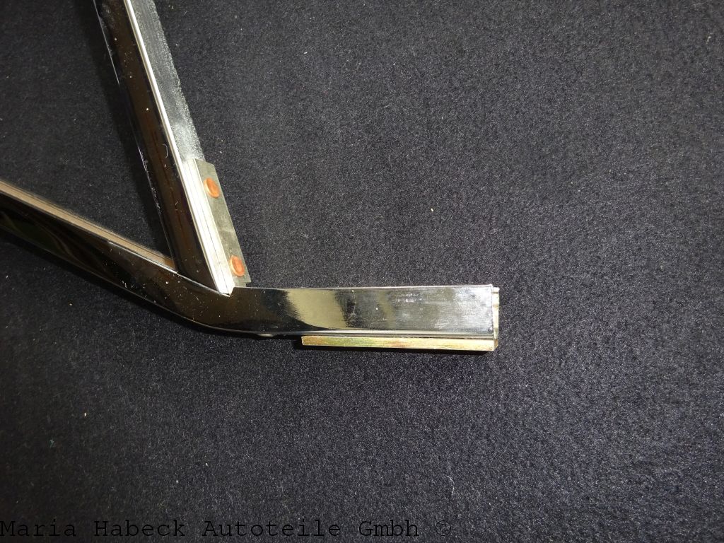 OE  Window frame chrome left  for Porsche 911 Targa year 74-76  90154202141 OE  Window frame chrome left  for Porsche 911 Targa year 74-76  90154202141