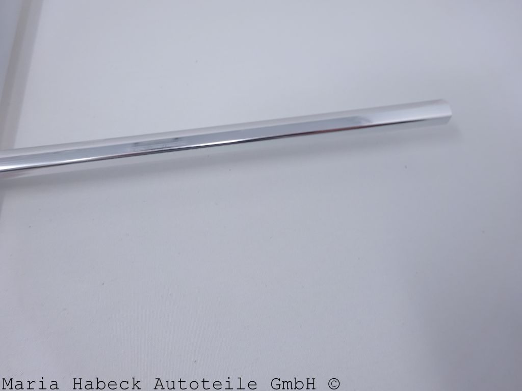 Trucktec  Kühlergrill-Zierleiste   MERCEDES-BENZ Baureihe 123  1168880185