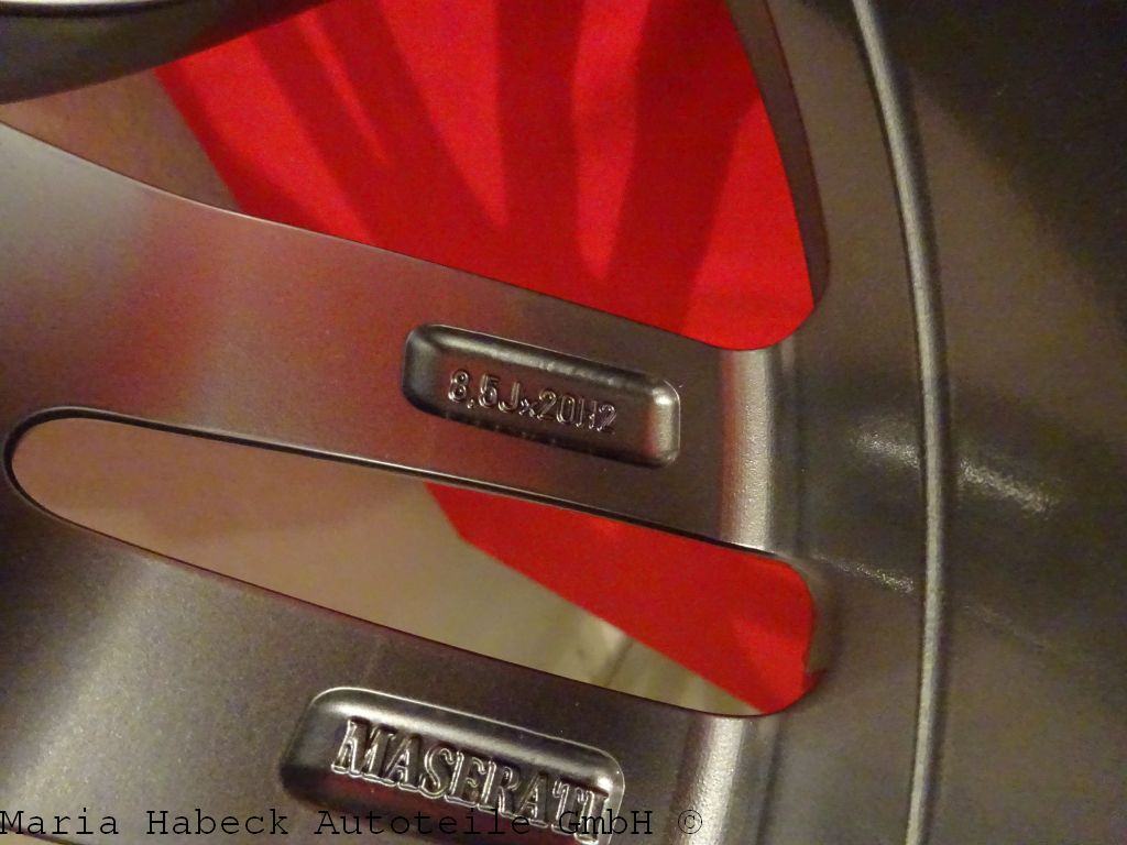 Maserati Felge Urano 20" Vorderachse 670021999  für Maserati Ghibli