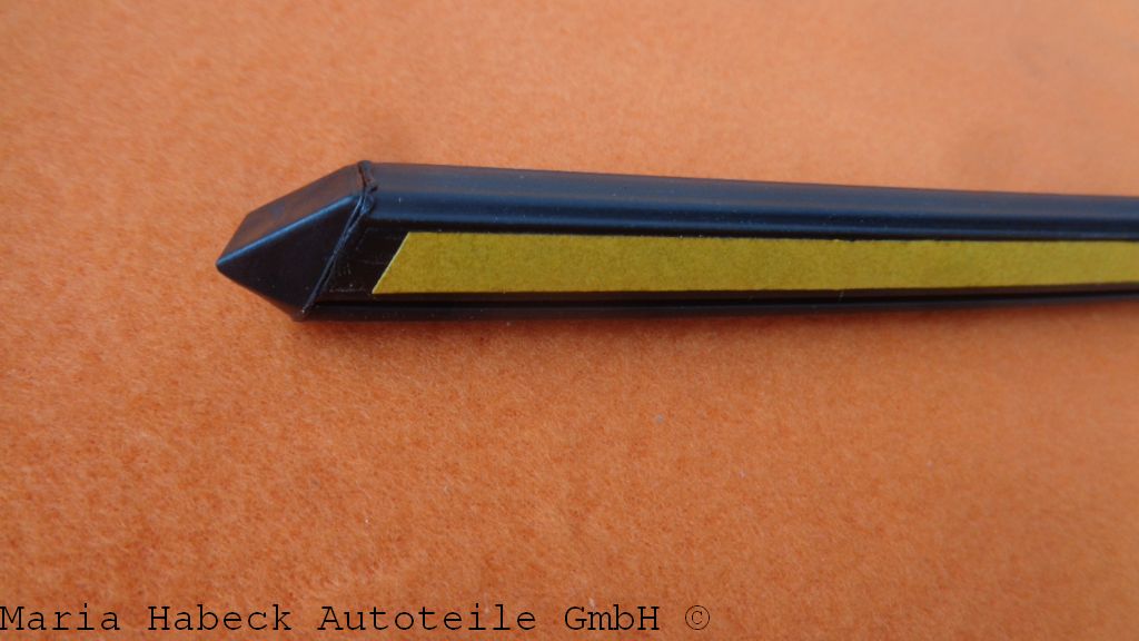 TMP Seal bumper rear right 69-73 9476