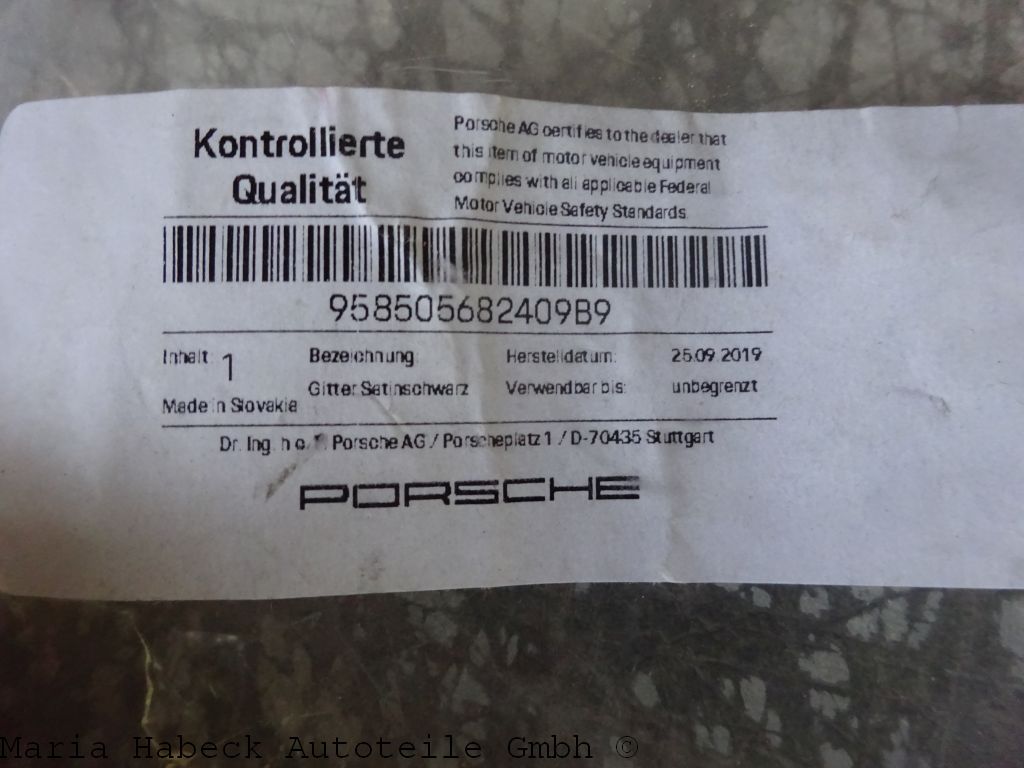 OE Grille right satin black  for Porsche Cayenne year 15-18  958505682409B9 OE Grille right satin black  for Porsche Cayenne year 15-18  958505682409B9