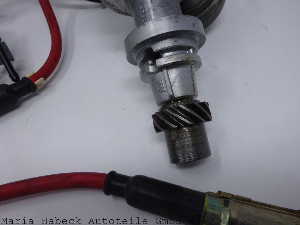 Bosch Zündverteiler  für Porsche 924 Turbo  0237003013  gebraucht