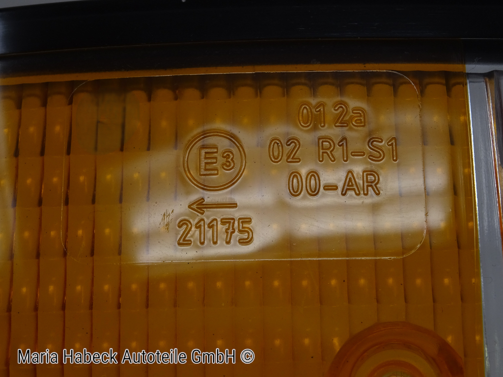 TMP Blinker glass rear left EU black w/ screws Porsche 911 yr 72-89  91163194900