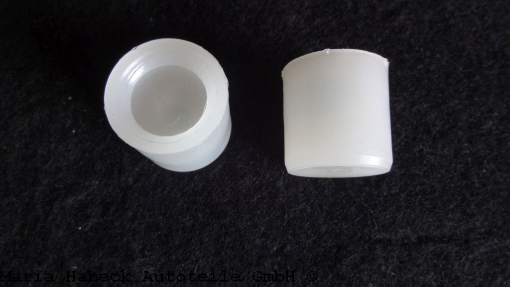 Ball socket for gearshift bracket  Porsche 911 all models up to 86  91142413901 Ball socket for gearshift bracket  Porsche 911 all models up to 86  91142413901