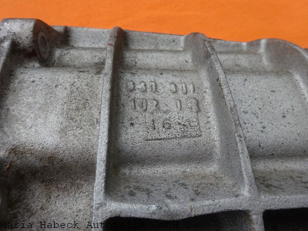 OE Rädergehäuse für Porsche 930 Turbo Getriebe Bj. 77-83 93030191100 gebraucht OE Rädergehäuse für Porsche 930 Turbo Getriebe Bj. 77-83 93030191100 gebraucht