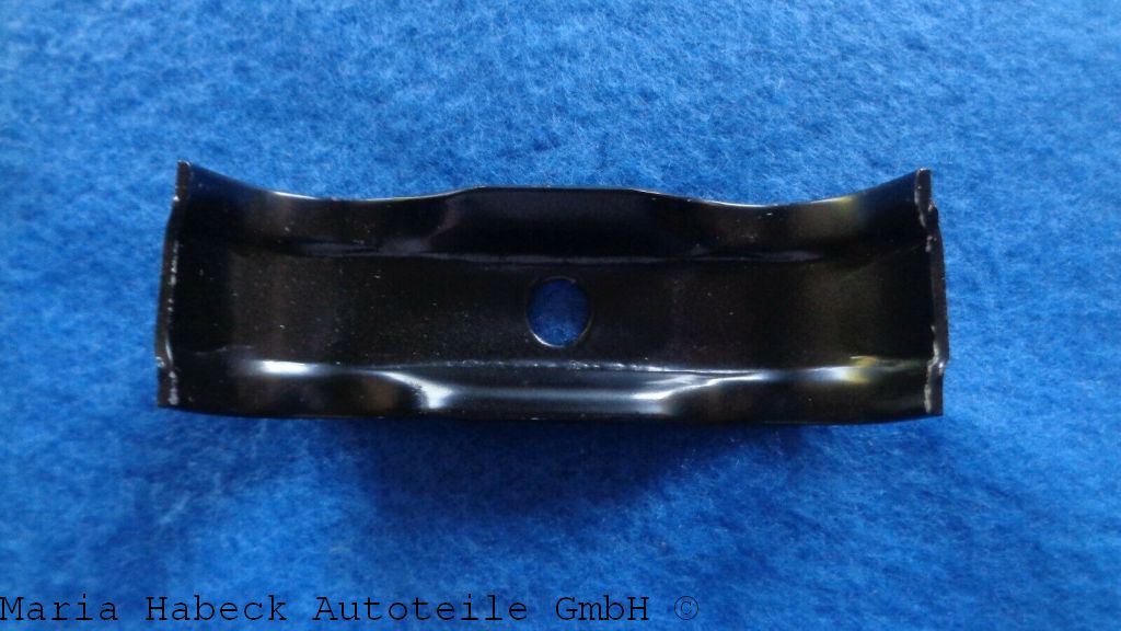 HT Support for oil line under the sill 911 207 303 00 HT Support for oil line under the sill 911 207 303 00